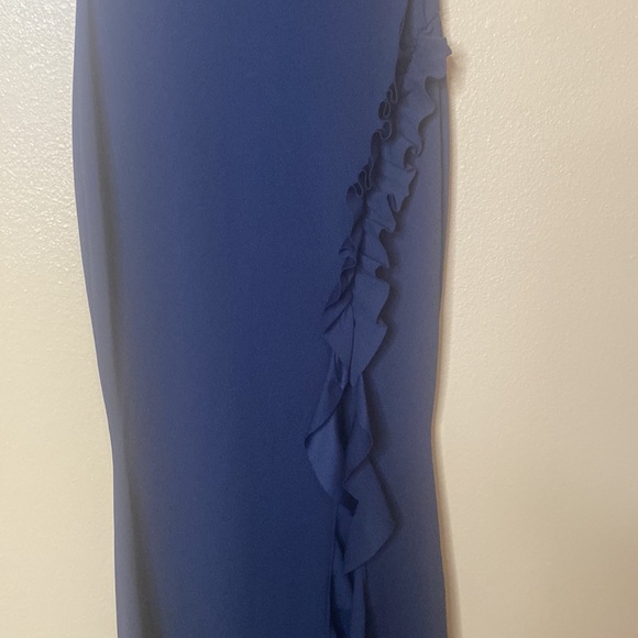 Navy long dress with ruffled split. - Picture 4 of 7